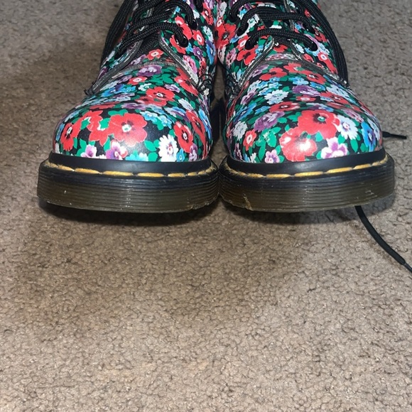 Dr. Martens 1460 Pascal Leather Lace-up Combat Boots Wild Poppy Red Floral 6 - Picture 6 of 9